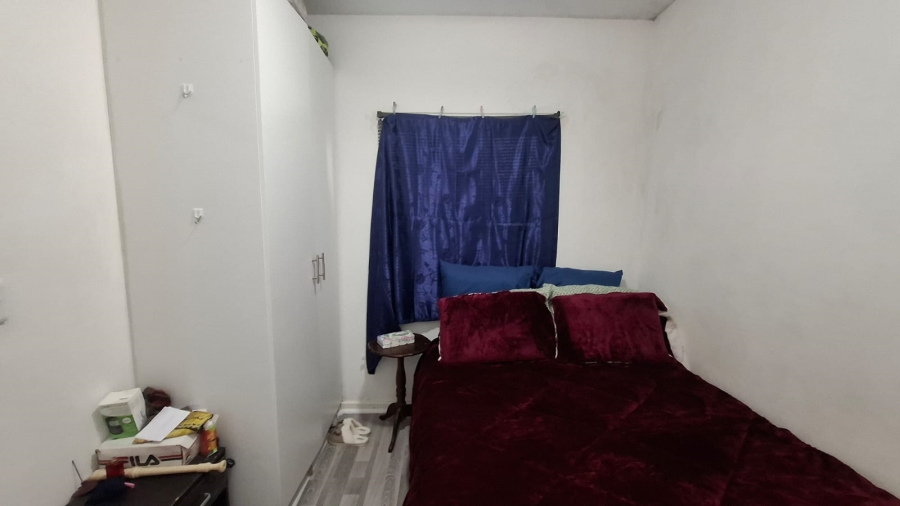 2 Bedroom Property for Sale in Ottery Western Cape